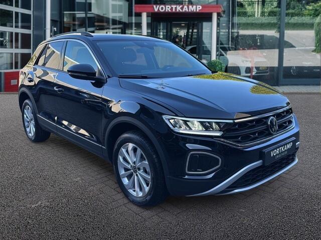 Volkswagen T-Roc 1.5 TSI DSG LIFE TREKHAAK/CAMERA/CARPLAY/ACC/STOELVERW