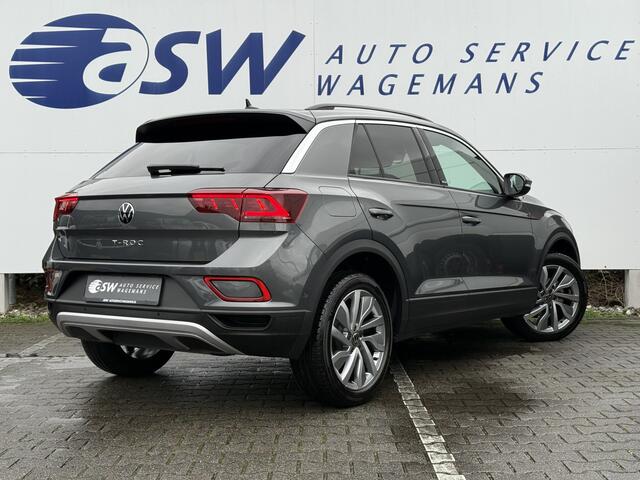Volkswagen T-Roc 1.5 TSI Move | CarPlay | Camera | IQ Light | DAB+ | 18 inch