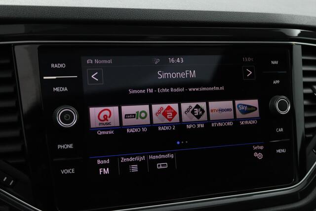 Volkswagen T-Roc 1.5 TSI Sport | Panoramadak | Elektrische kofferklep | Trekhaak