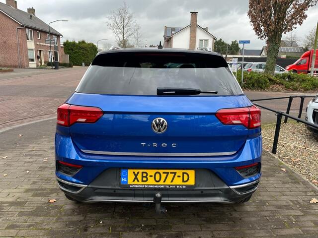 Volkswagen T-Roc 1.0 TSI STYLE / NAVI / CARPLAY / ADAP. CRUISE / TREKHAAK AFN. / CAMERA