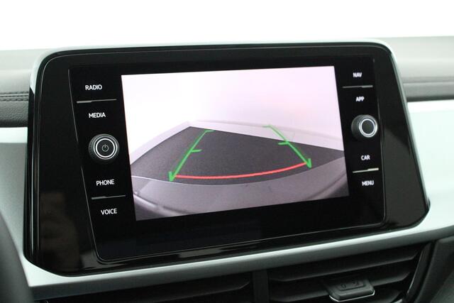 Volkswagen T-Roc 1.5 TSI 150pk DSG Life Edition Stoelverwarming Camera Keyless Led Navigatie