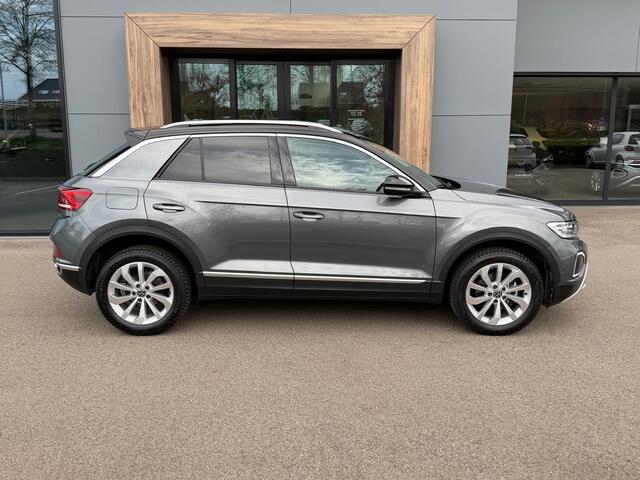 Volkswagen T-Roc 1.5 TSI 150pk DSG Style | Trekhaak | Navi | IQ light | Adapt. Cruise | Rijklaar incl. garantie