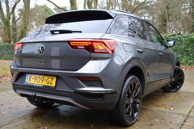 Volkswagen T-Roc 1.5 TSI Sport Automaat/Navi/Ecc/Pdc/Virtueel-Dashboard/Privacy-Glass/19-Inch Lmv/Cr-Controle