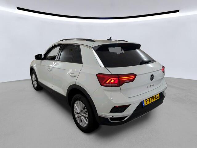 Volkswagen T-Roc 1.0 TSI Style Business / App connect / Parkeersensoren V+A / Climate controle / Stoelverwarming /