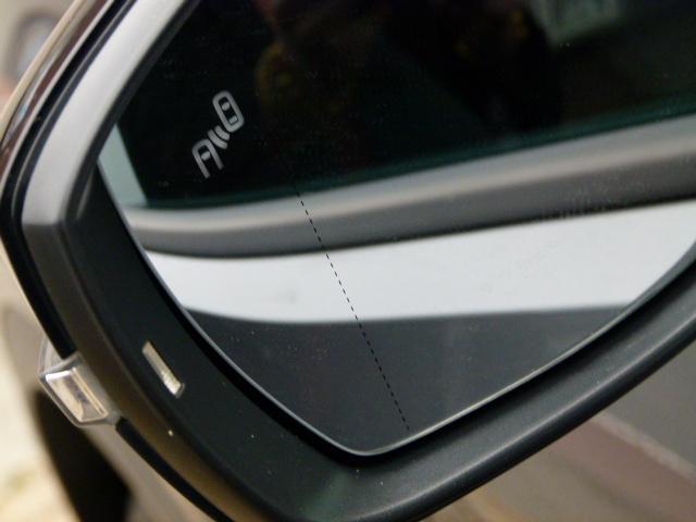 Volkswagen T-Roc 1.0 TSI Style, LMV/DAKRAILS/APPLE/ANDROID