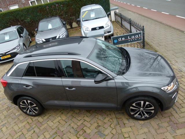 Volkswagen T-Roc 1.0 TSI Style, LMV/DAKRAILS/APPLE/ANDROID