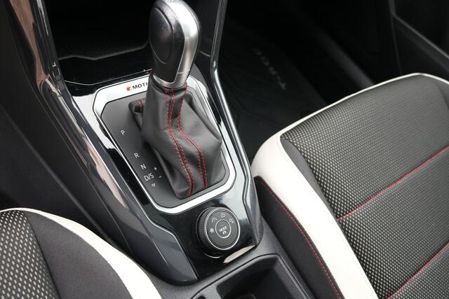 Volkswagen T-Roc 2.0 TSI 4Motion R-Line DSG 190PK (Panoramadak VirtualCockpit Carplay ACC BeatsSound Camera Full-Led 19InchLMV Pdc V+A)