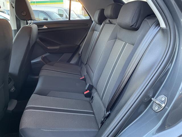 Volkswagen T-Roc 1.0 TSI Style Navi , Clima , Camera
