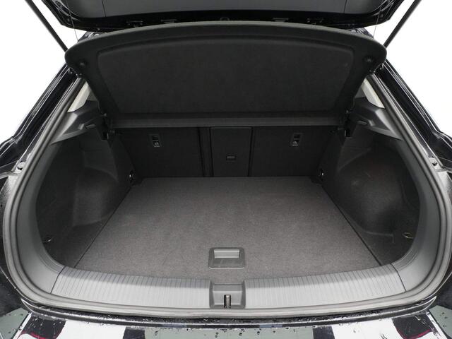 Volkswagen T-Roc 1.5 TSI 150pk DSG Navigatie Camera Acc Carplay Parkassist Argon