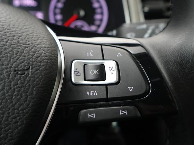 Volkswagen T-Roc 1.0 TSI Style | 110 PK | Climate control | Achteruitrijcamera | Apple Carplay/Android Auto |