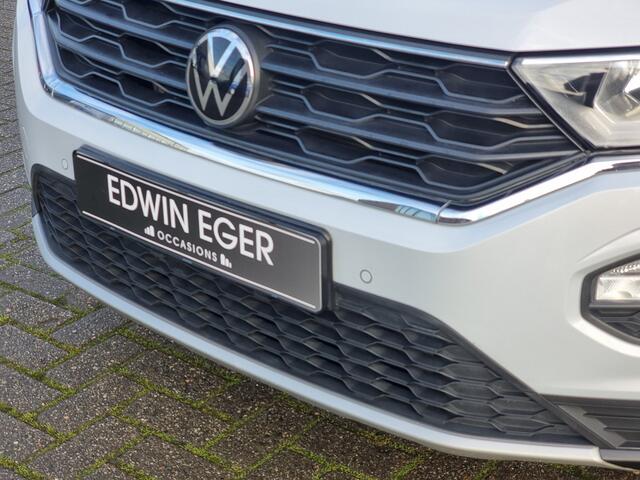 Volkswagen T-Roc 1.5 TSI Sport | Beats Audio | Apple carplay | Andriod auto |