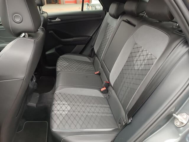 Volkswagen T-Roc 1.5 TSI R-Line Business, Blackstyle