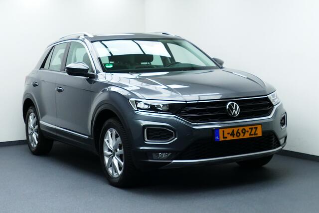 Volkswagen T-Roc 1.5 150Pk TSI Sport. Virt Cockpit, Camera, Elek Klep, Stoel&StuurVerw, Haak 1500kg