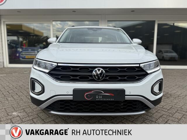 Volkswagen T-Roc 1.0 TSI Life 1e EIGN,Carplay,ECC,STOEL