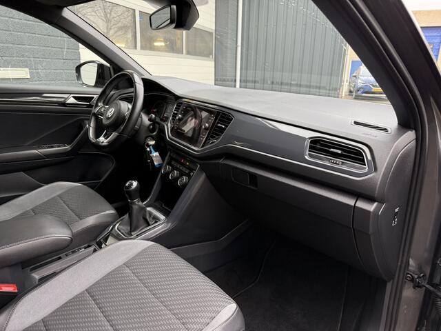 Volkswagen T-Roc 1.5 TSI Sport 2x R-Line