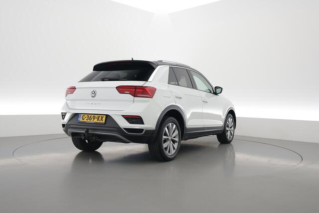 Volkswagen T-Roc 1.0 TSI Sport | Trekhaak | CarPlay | Adapt. Cruise | LED | Camera | Stoelverw. | PDC V+A | Navi