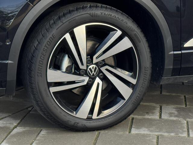 Volkswagen T-Roc 1.5 TSI R-Line AUTOMAAT | Camera | Stoelverw. | El.klep | Blindspot