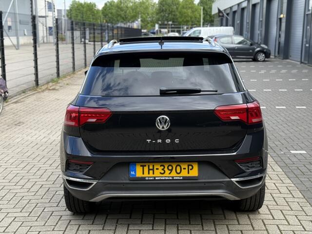 Volkswagen T-Roc 1.5 TSI Style PANO | XENON | LED | BEATS | CARPLAY | LANE | ACC