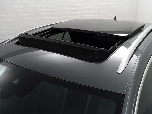 Volkswagen T-Roc 1.5 TSI Sport R Line Aut- Panoramadak, IQ Drive, Virtual Cockpit, Carplay, Android Auto, Keyless