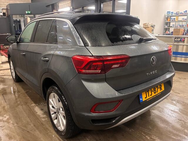 Volkswagen T-Roc 1.5 TSI 150PK AUTOMAAT! VIRTUAL DASH/LED/ADAP.CRUISE