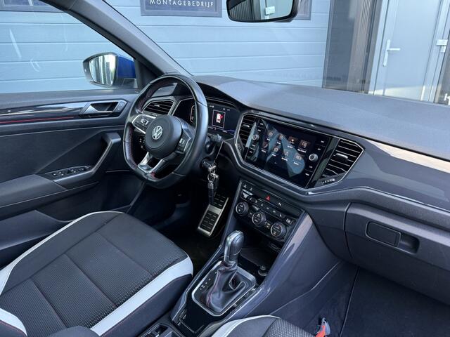 Volkswagen T-Roc 1.5 TSI Sport BnsR Panoramadak / Virtual Cockpit / Camera / Afne
