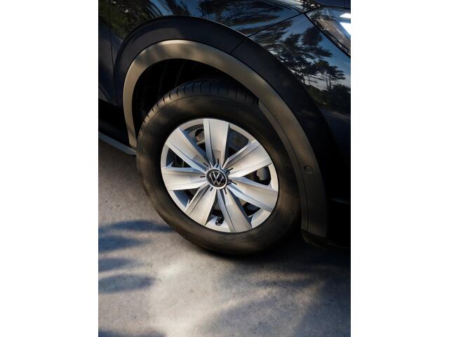 Volkswagen T-Roc Style First Edition | 'App-Connect' draadloze smartphone integratie | 30,5 cm display met 2D en 3D weergave | Achterklep, elektrisch, met sensorgestuurde opening (Easy Open)