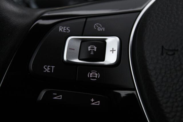 Volkswagen T-Roc 1.5 TSI Style//Carplay//150PK!