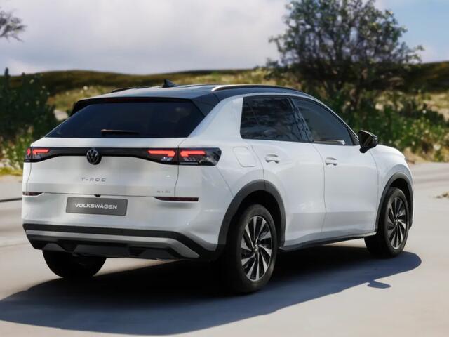 Volkswagen T-Roc Life First Edition 1.5 eTSI 116 PK 7 versn. DSG · Comfort Pakket · Achteruitrijcamera · Draadloze telefoonlader ·