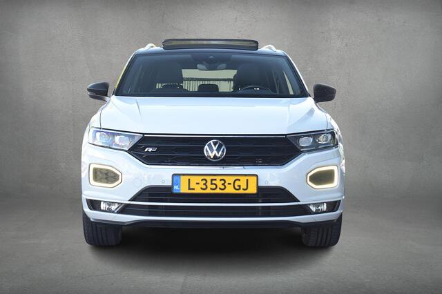Volkswagen T-Roc 1.5 TSI Sport Business R | Pano | Half Leer | Virtual | Apple CarPlay