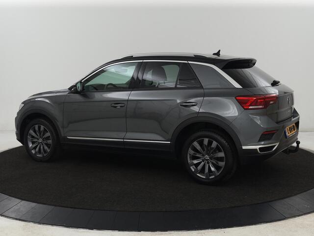 Volkswagen T-Roc 1.5 TSI Sport | Trekhaak | Camera | Carplay | Full LED | Adaptive cruise | Virtual Cockpit | Climate control | Navigatie | Bluetooth | Parkeerhulp