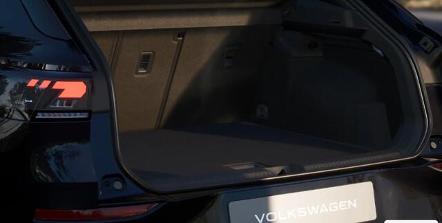 Volkswagen T-Roc 1.5 eTsi R-Line First Edition !!!Profiteer ook van 2.000 euro inruilpremie!!!