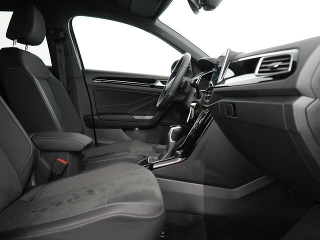 Volkswagen T-Roc 1.5 TSI R-Line Edition | Carplay Camera | ACC |