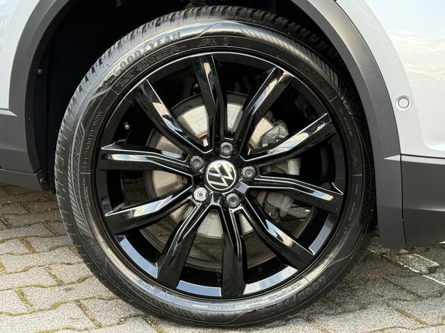 Volkswagen T-Roc 1.5 TSI Move | ACC | Camera | IQ Light | DAB+ | 18 inch