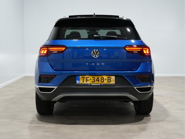 Volkswagen T-Roc 1.5 TSI 150pk Automaat Sport Executive Advance Trekhaak Panoramadak Navigatie Camera Keyless Android/Carplay 95