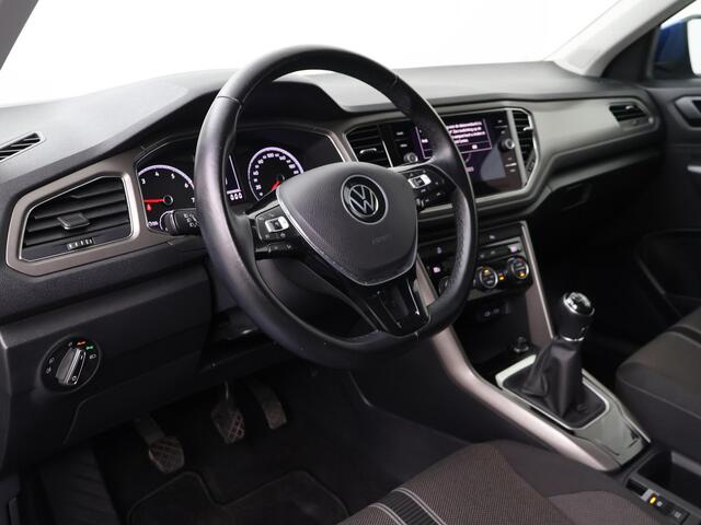 Volkswagen T-Roc 1.0 TSI Style | 110 PK | Panoramadak | Climate control | Achteruitrijcamera |