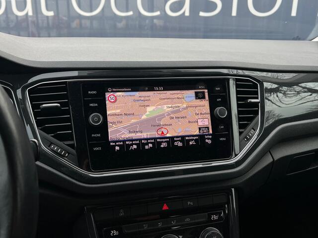 Volkswagen T-Roc 1.5 TSI 150pk Sport Navigatie