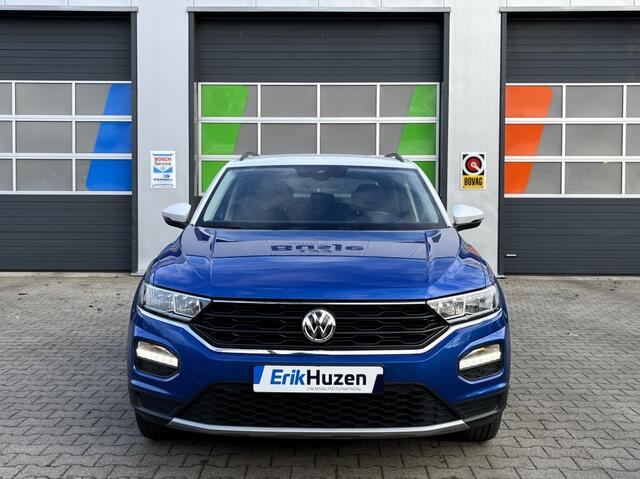 Volkswagen T-Roc TâRoc 1.5 TSI DSG / Luxe uitvoering / CarPlay ACC / Trekhaak