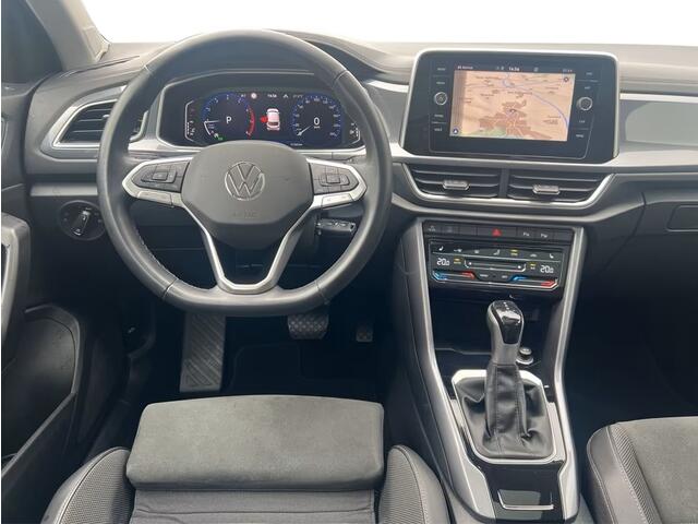 Volkswagen T-Roc 1.5 TSI ** IQ-LED, VIRTUAL, CLIMA, ACC, CAMERA,, DODE HOEK, 18-inch LMV ** 1e EIG - UNFALLFREI ** ** INFORMEER OOK NAAR ONZE AANTREKKELIJKE FINANCIAL-LEASE TARIEVEN **