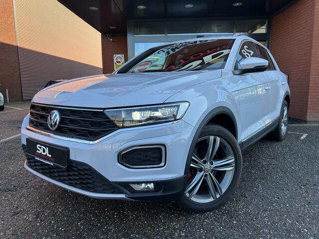Volkswagen T-Roc 2.0 TSI 4Motion Sport Business R // FULL LED // NAVI + CARPLAY // ADAPTIVE CRUISE // PDC V+A // SFEERVERLICHTING // ELEK. KOFFERKLEP // STOELVERWARMING