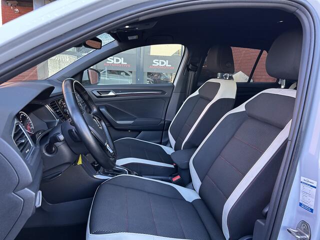 Volkswagen T-Roc 2.0 TSI 4Motion Sport Business R // FULL LED // NAVI + CARPLAY // ADAPTIVE CRUISE // PDC V+A // SFEERVERLICHTING // ELEK. KOFFERKLEP // STOELVERWARMING