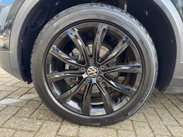 Volkswagen T-Roc 1.5 TSI DSG | Black Style | Matrix Led | Standkachel | Navi | App-conn.
