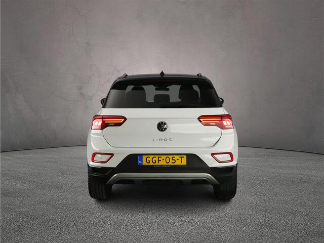 Volkswagen T-Roc Style 1.5 TSI 150pk DSG Automaat Trekhaak, Adaptive cruise control, Navigatie, Achteruitrijcamera, Stoelverwarming, Parkeersensoren, LED koplampen