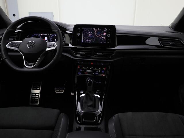 Volkswagen T-Roc 1.5TSI/150PK R Line Black Style DSG · Navigatie · Trekhaak · Apple/Android · Garantie t/m 15-01-2027