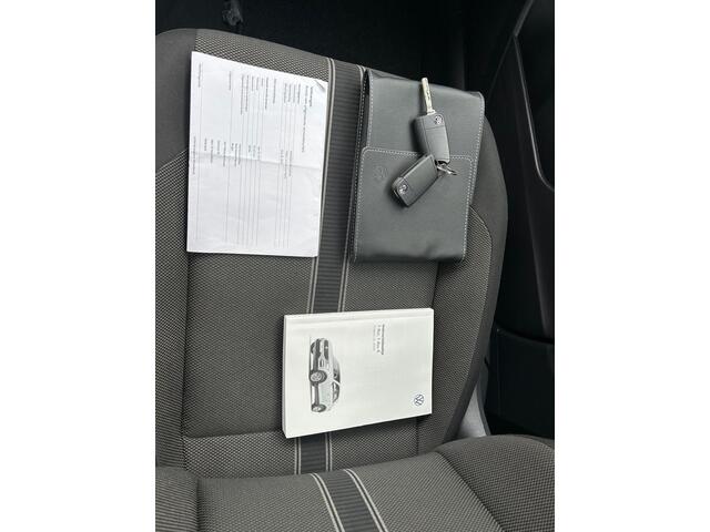 Volkswagen T-Roc 1.5 TSI Style Adaptive cruise / Trekhaak / Automaat