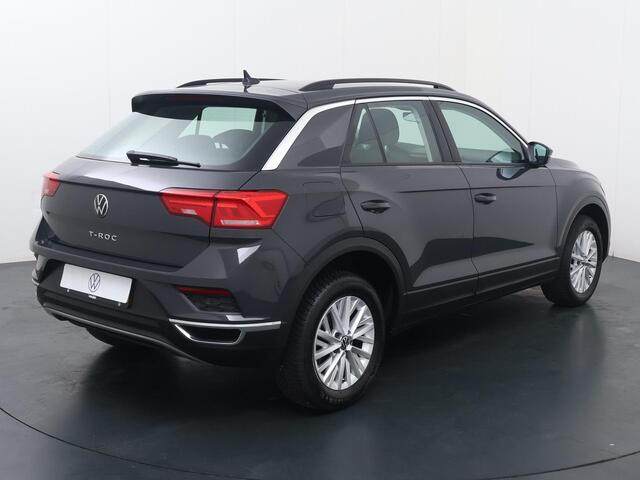 Volkswagen T-Roc 1.0 TSI Style | 110 PK | Adaptive cruise control | Airco | Lane assist |