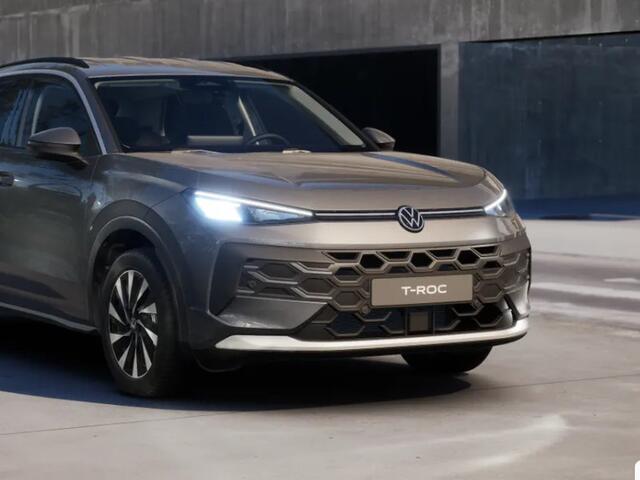 Volkswagen T-Roc Life First Edition 1.5 eTSI 116 PK 7 versn. DSG · Achteruitrijcamera · Draadloze telefoonlader ·