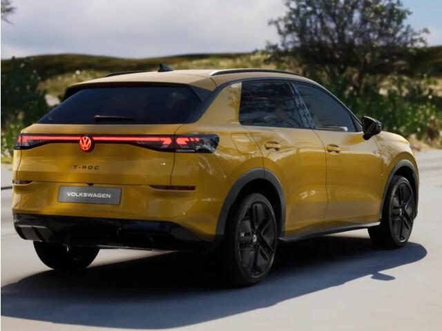 Volkswagen T-Roc R-Line First Edition 1.5 eTSI 150 PK 7 versn. DSG · Electrische achterklep · Panoramaschuif-kanteldak ·