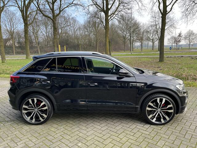 Volkswagen T-Roc 1.5 TSI Sport Business R | CAMERA | CARPLAY | 20INH | STOELVERW.