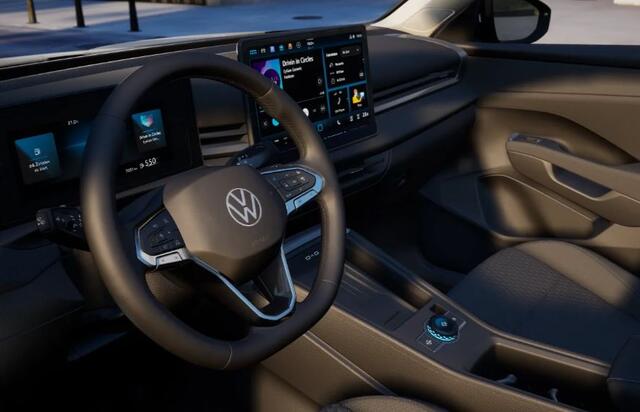 Volkswagen T-Roc 1.5 eTsi Life First Edition !!!Profiteer ook van 2.000 EURO inruilpremie!!!