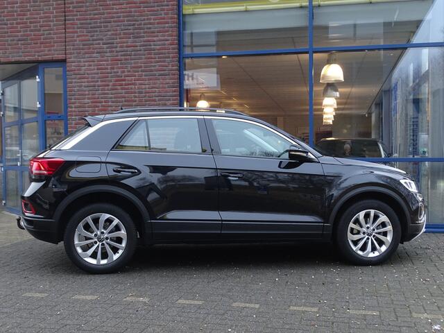 Volkswagen T-Roc 1.5 TSI Life Business TREKHAAK